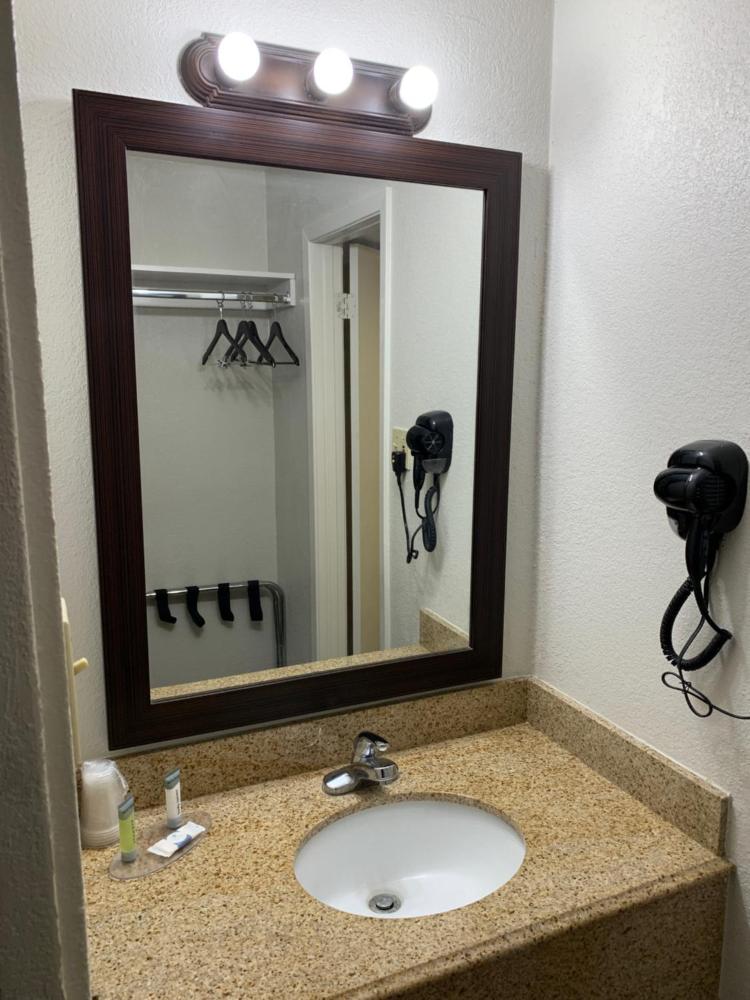 Superior Single Room interior